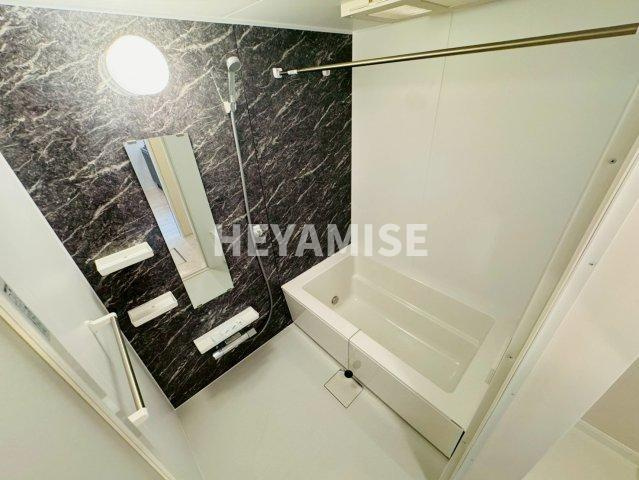 ルクスRNRの浴室