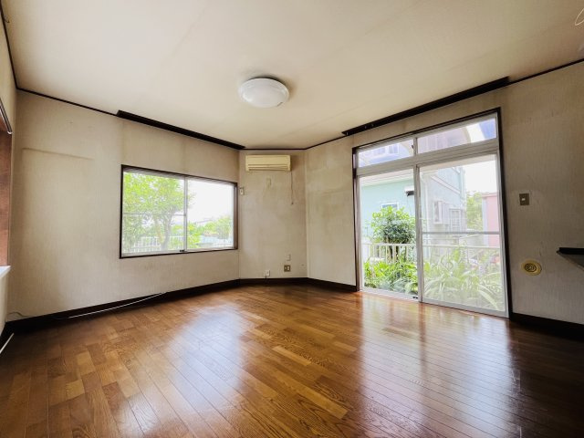 【居間・リビング】 | 熊谷市押切　中古戸建