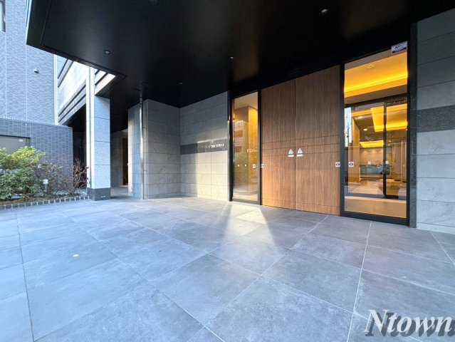 【エントランス】 | プレサンス　グラン　栄　THE　TOWER | ゆとりのあるエントランスです