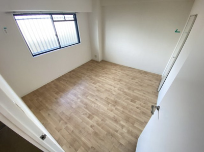 【洋室】 | ルミエール西緑丘