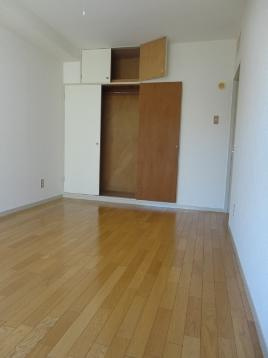 【洋室】 | サンビューハイツ外苑