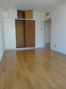 【洋室】 | サンビューハイツ外苑