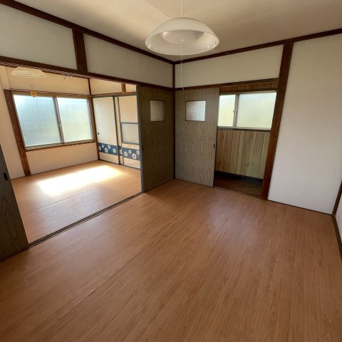 舟見町２丁目５－１５の内装