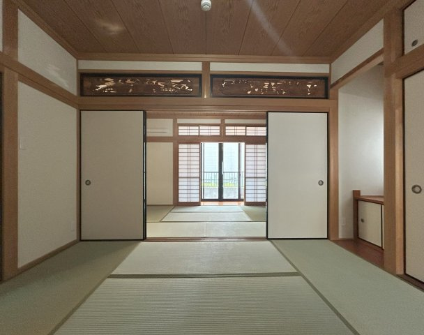 和泉市いぶき野1丁目戸建の和室|２間続きの和室