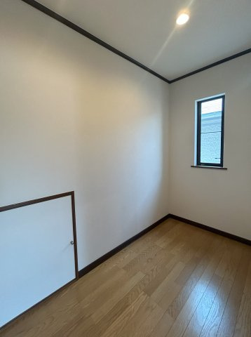 和泉市いぶき野1丁目戸建の収納|納戸