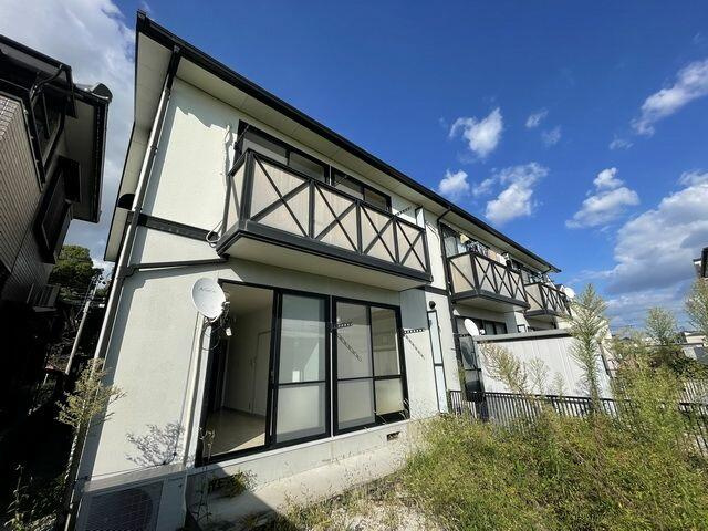 ジョイヒルかすがの外観