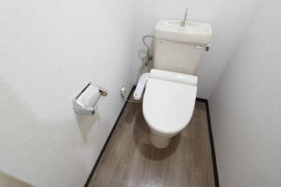 【トイレ】 | ランプリ築山