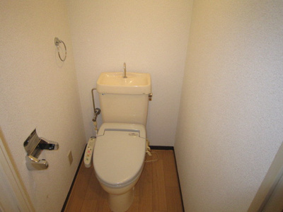 【トイレ】 | ランプリ築山