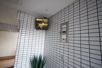 【エントランス】 | ランプリ築山