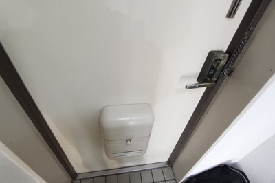 【玄関】 | ランプリ築山