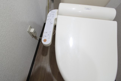 【トイレ】 | ランプリ築山