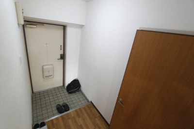 【玄関】 | ランプリ築山
