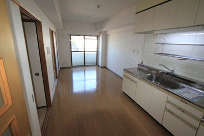 【居間・リビング】 | ランプリ築山