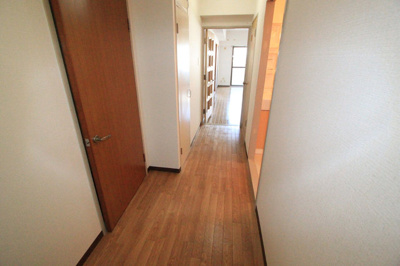 【玄関】 | ランプリ築山