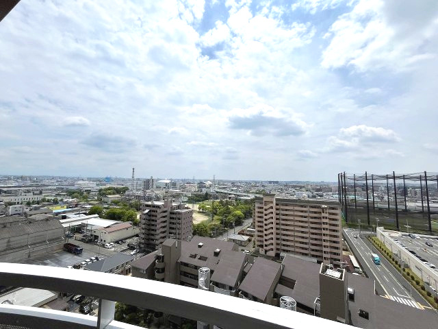 忠道マンションA棟の展望|物件からの展望　ご都合のよろしい日時に現地をご案内させて頂きます！是非、お問い合わせお待ちしております!!