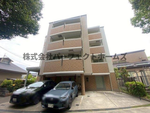 HILL TOP御殿山の外観|おしゃれな外観です