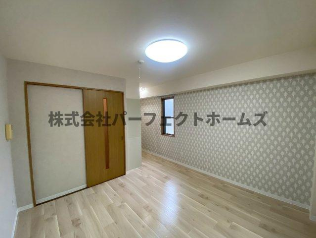 HILL TOP御殿山の居間・リビング|ゆったりとした居間です