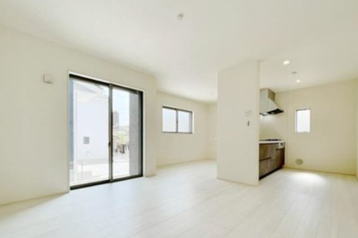 【居間・リビング】 | 川西市西多田2丁目新築戸建