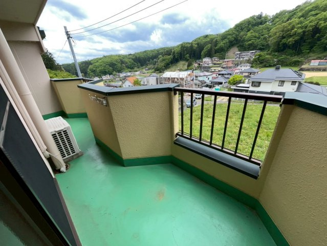 メゾン・ディオールのバルコニー