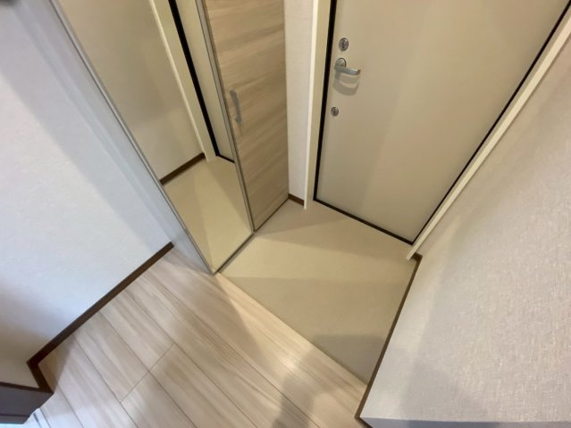 花の木　北青木の玄関