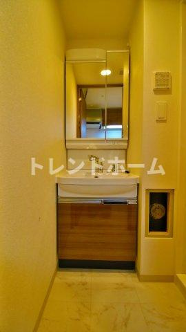 ファステート難波グランプリの独立洗面台|選べる家電プランあり！！