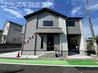 【外観】 | 現地写真。プラス不動産販売なら、現場の全ての棟をまとめてご見学頂けます。