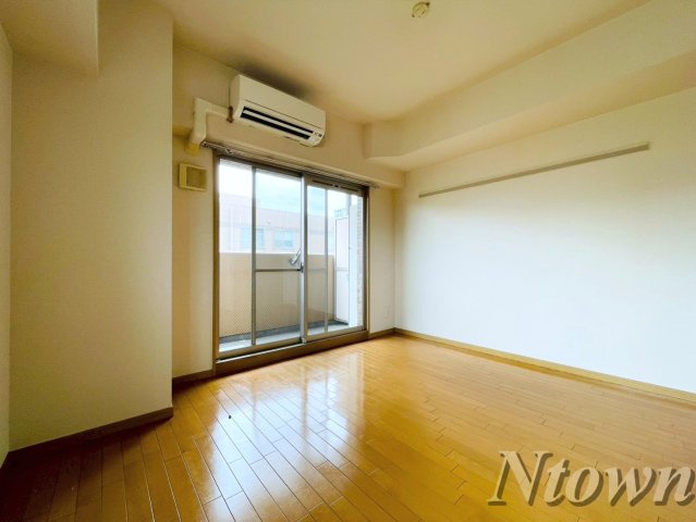 【居間・リビング】 | プレサンス名古屋城前 | おしゃれな居間です