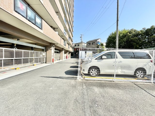 ダイアパレス枚方山田池公園の駐車場|駐車場です