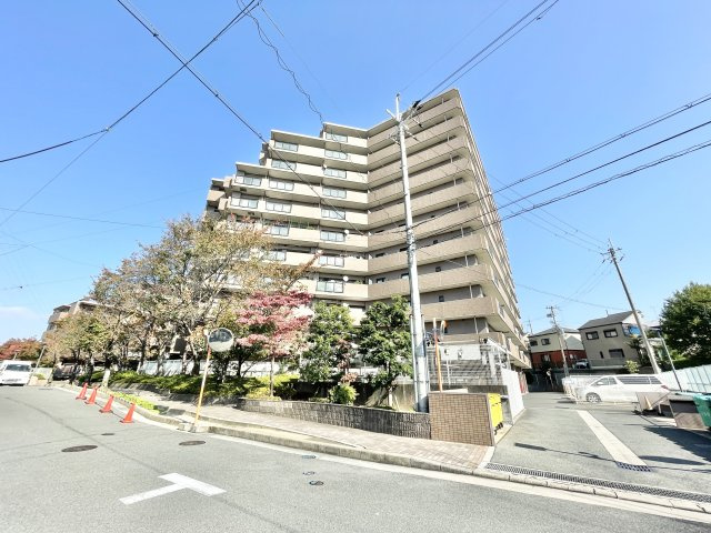 ダイアパレス枚方山田池公園の外観|外観もきれいです