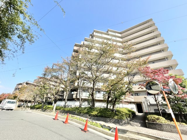 ダイアパレス枚方山田池公園の外観|外観も気になるポイント