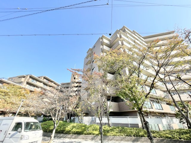 ダイアパレス枚方山田池公園の外観|物件の外観です