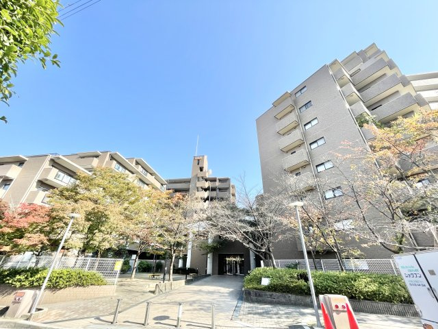 ダイアパレス枚方山田池公園の外観|外観もきれいです