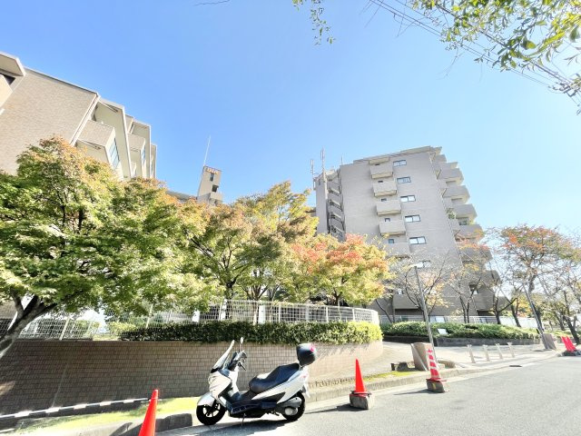 ダイアパレス枚方山田池公園の外観|外観もきれいです