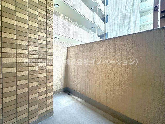 ローヤルシティ川口幸町のその他|開放感あふれるポーチでくつろぎ時間を。