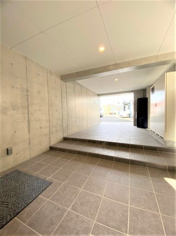 「防音マンション」ラシクラス新江古田のロビー|毎日通るロビーはこのようになっています