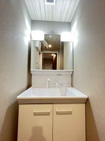 S place bld.の洗面所