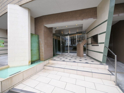 【エントランス】 |  大阪プレステージアコモデーション