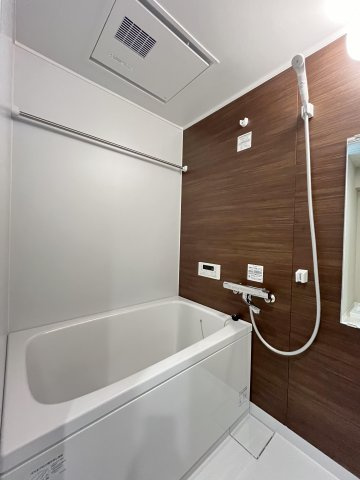 S place bld.の浴室