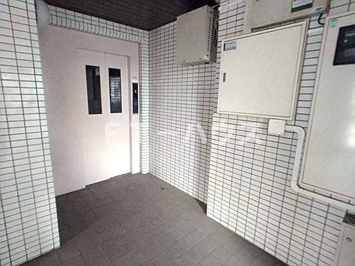 メゾンドゥ・ボヌールの設備|エレベーター