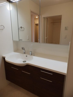 【洗面所】 | リヴィエール中央　1LDKBT