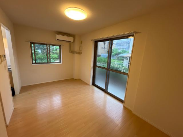 カレント中央の居間・リビング|リビング