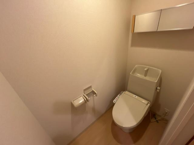 カレント中央のトイレ|トイレ