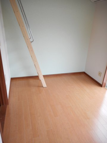 グランツの洋室