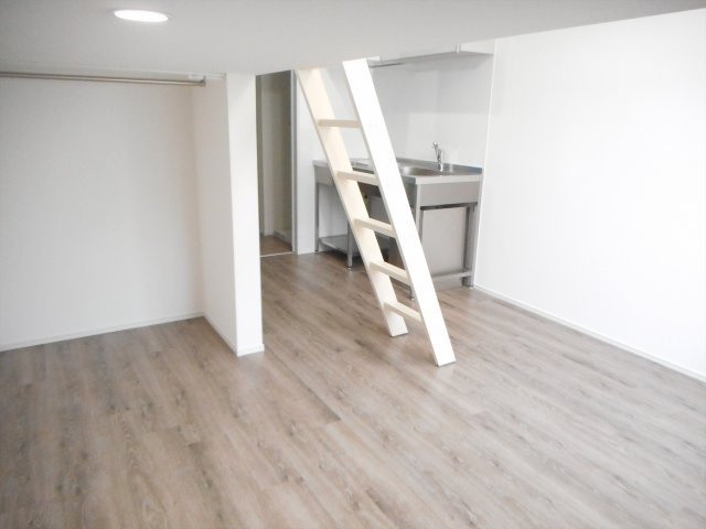 アカンサスの居間・リビング