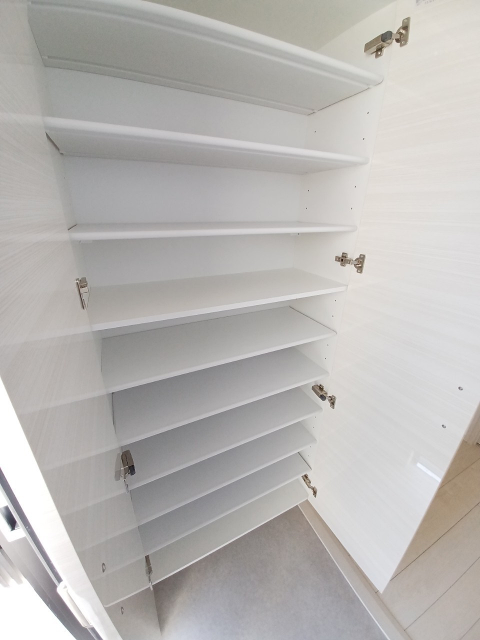 リューデ・ラセンブルFHの収納