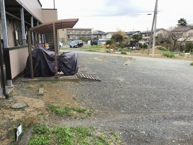 あるゾウパレス本町の駐車場
