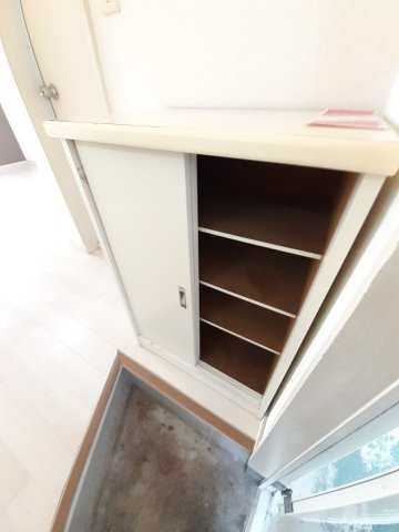 あるゾウパレス神明町の収納