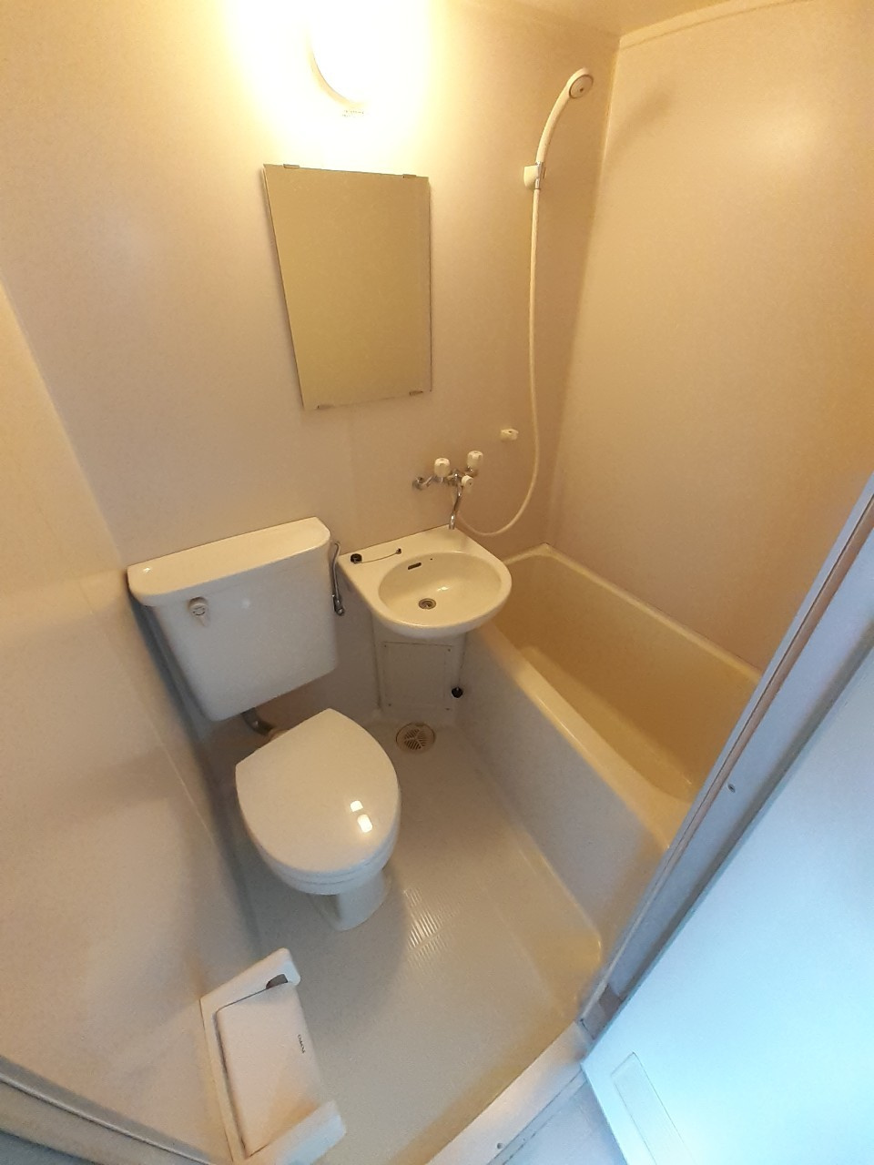 あるゾウパレス神明町の浴室