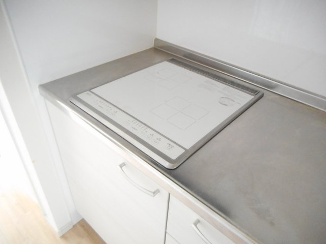 アクロス月の輪のキッチン