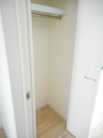 アクロス月の輪の収納